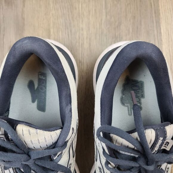 Brooks Glycerin 19 Running Sneakers size 11 - Picture 3 of 10